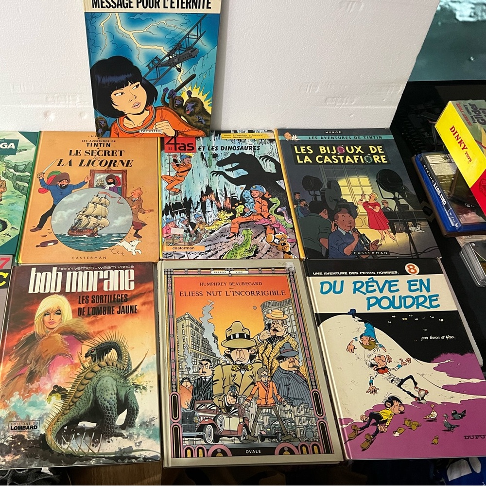 Lot of vintage comics books